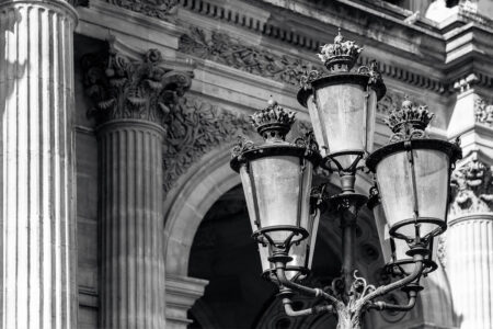 Louvre Streetlamp